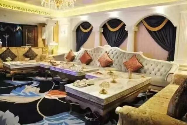 豪华包厢内部环境